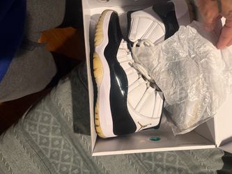 Jordan 11s