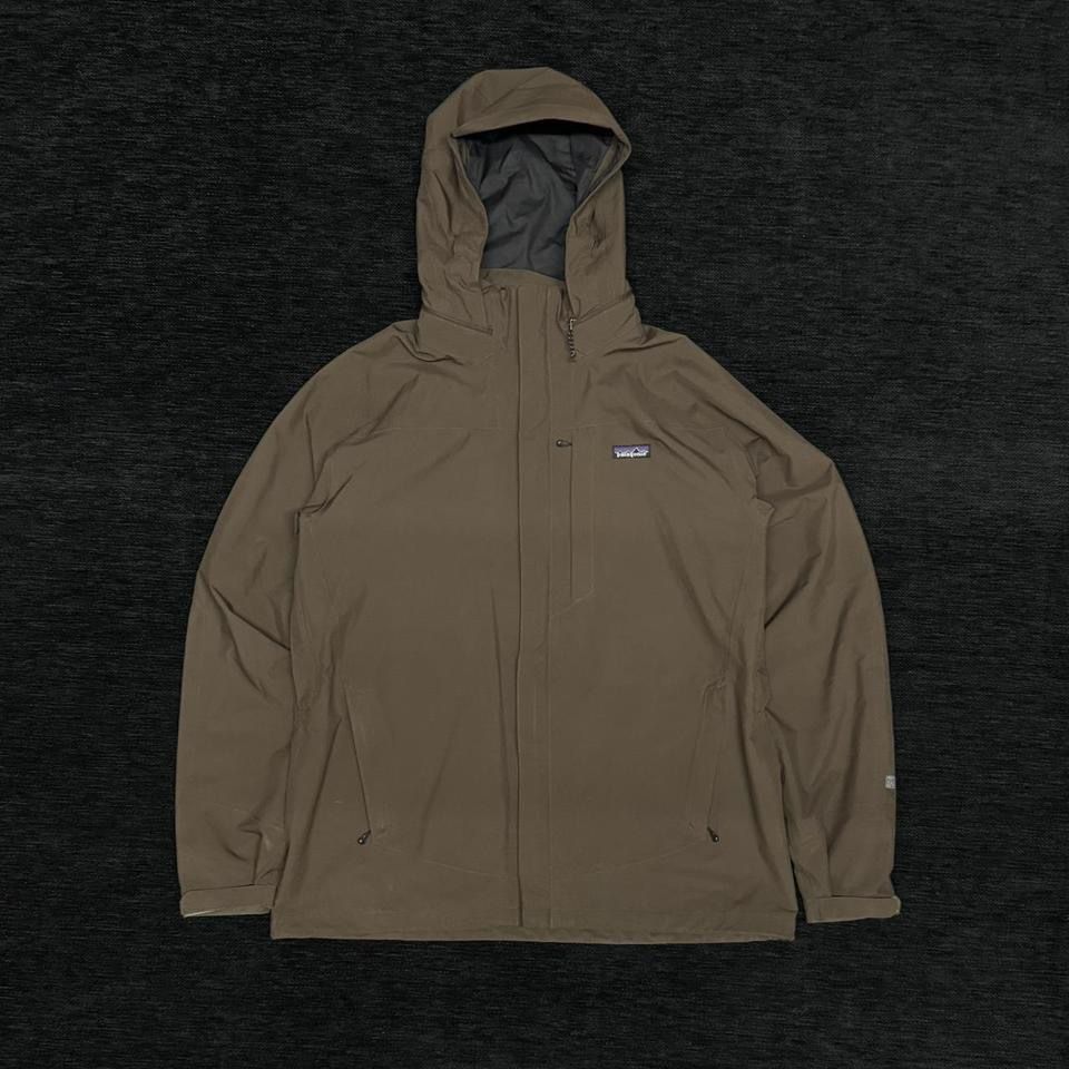 PATAGONIA JACKET SIZE LARGE