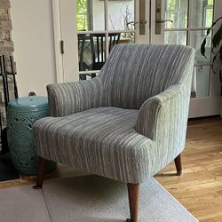 Upholstered Living Room Chair