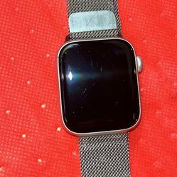 Nike Edition Apple Watch 