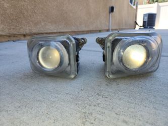 Subaru Legacy GT fog Lamps.