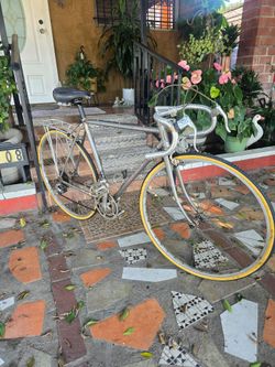 Trek 400 Road Bike 12-Speed