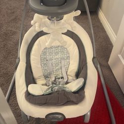 Graco Baby Swing