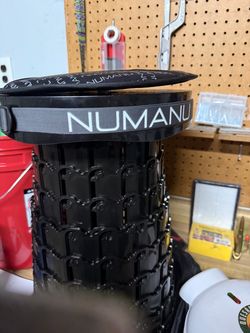 Numanu Seat