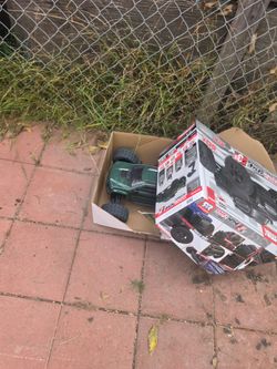 Rc car traxxas losi arma