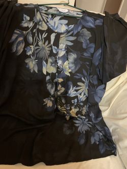 WOMENS XTRA LARGE BLOUSE
