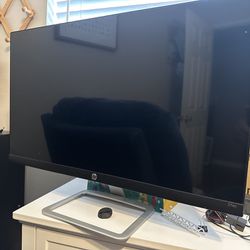 2 HP Monitors 27 & 24 inch