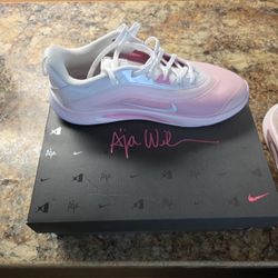 Girls Basketball Shoes 