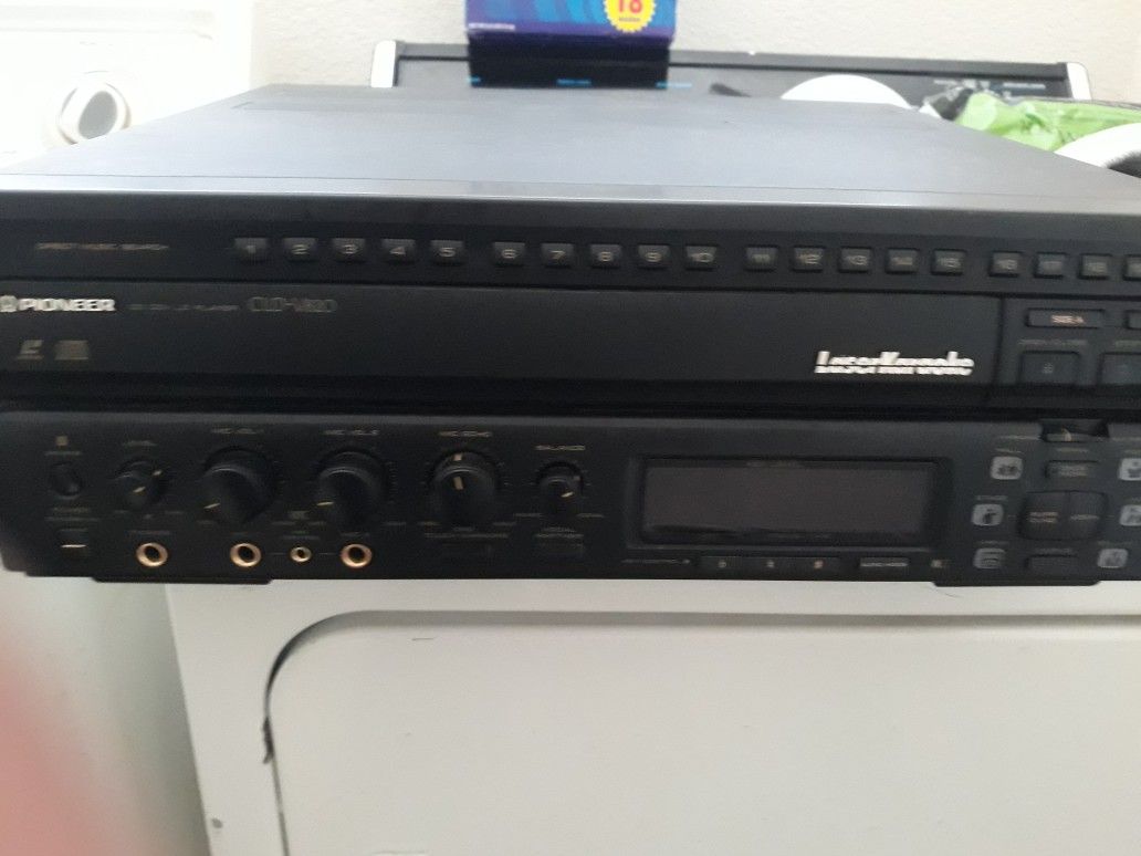 Karaoke/movie player