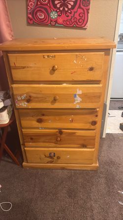 Dresser
