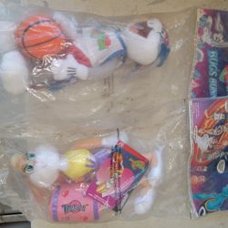2 Vintage Space Jam Plush Toys Not Opened
