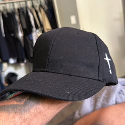 Adjustable Hat With Cross