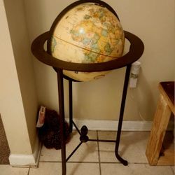 Globe On Wrought Iron Stand (3ft)