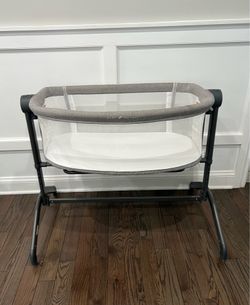 Baby Delight Bassinet