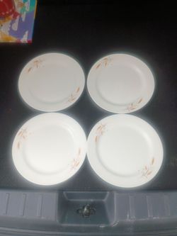 Vintage 1950's -1960's dinner plate set of 4