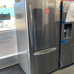 New Scratch And Dent LG 25 Cu Ft Bottom Mount Freezer. 1 Year Warranty 