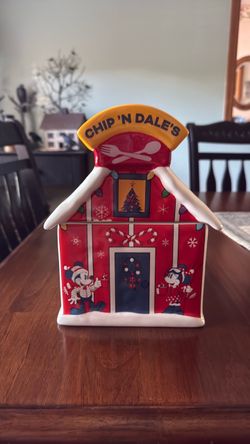 Disney Chip 'N Dale's Christmas Ceramic  cookie jar