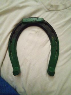 VINTAGE. ..way Old Horseshoe ..definitely Iron Heavy
