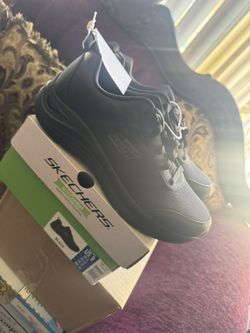 Nuevo Size 9 $40