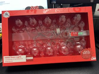 DISNEY STORE MICKEY MOUSE MXYZ RED INDOOR STRING LIGHTS 