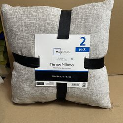 Throw Pillows 5 Package Set  Of Two In Each One New Condition $10 Each Package Firm On Price