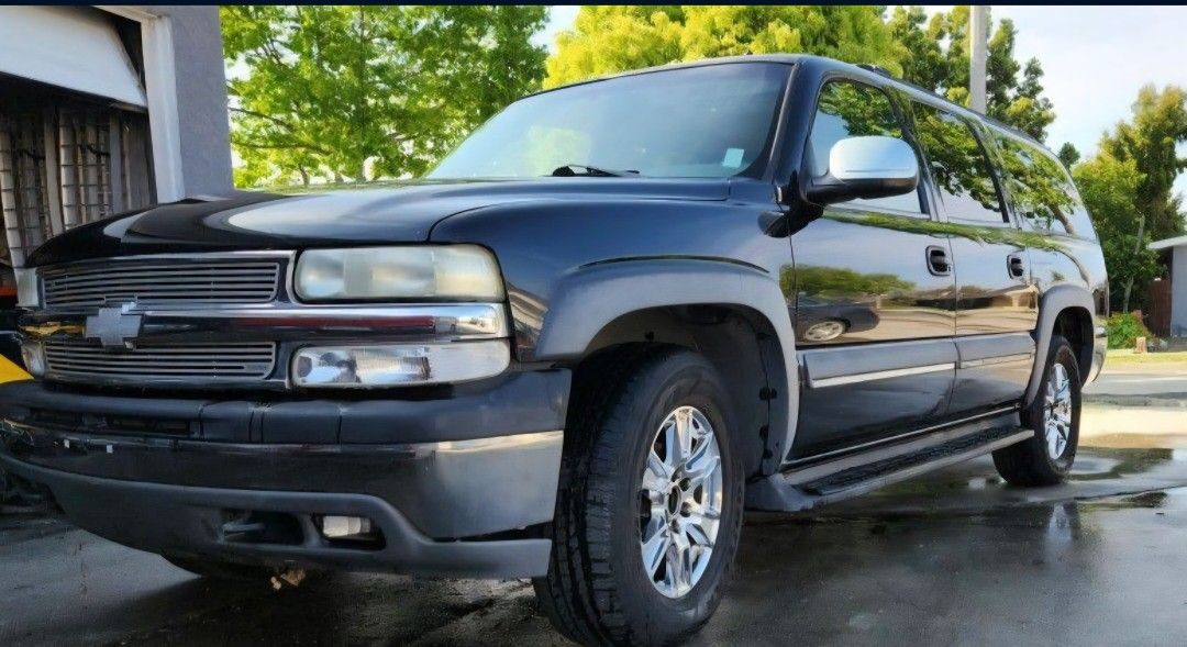 2002 Chevrolet Suburban
