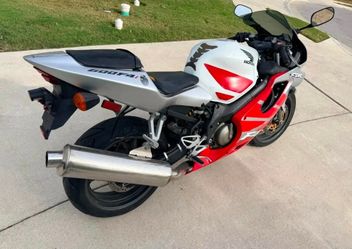 Honda CBR 600 F4i