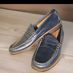 GH Bass & Co Men Woman Weejuns Penny Loafers Size 8.5 Navy Blue Leather Shoes