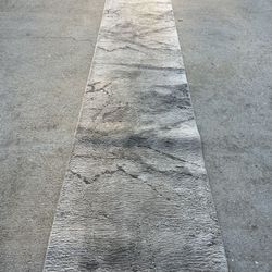 Super Long Runner Slightly Stain But Can Easily Get Clean 