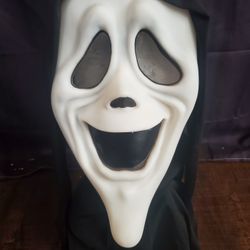 Scary Movie Smiley Ghostface Halloween Funworld Mask Wayans Bros Horror Spoof New