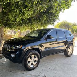 2011 Grand Cherokee 