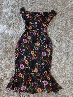 Guess Dress Size Small