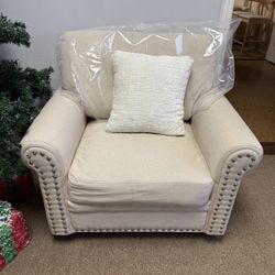 Brand new Single Couch Chair, Accent Chairs, Living Room Sofa Chair with Solid Wood Leg, Small Arm Chairs (Grey)