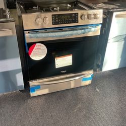 Frigidaire Stainless Steel Stove 8VT