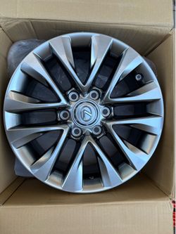Lexus GX 460 18 inch rims (Set of 4)