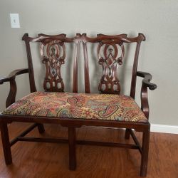 Antique Victorian Style 2 Seater Bench Located In Livermore, CA
