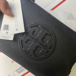 Brand New Tory Burch Leather Wristlet OBO