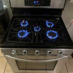 Stove Kitchen Aid 30”