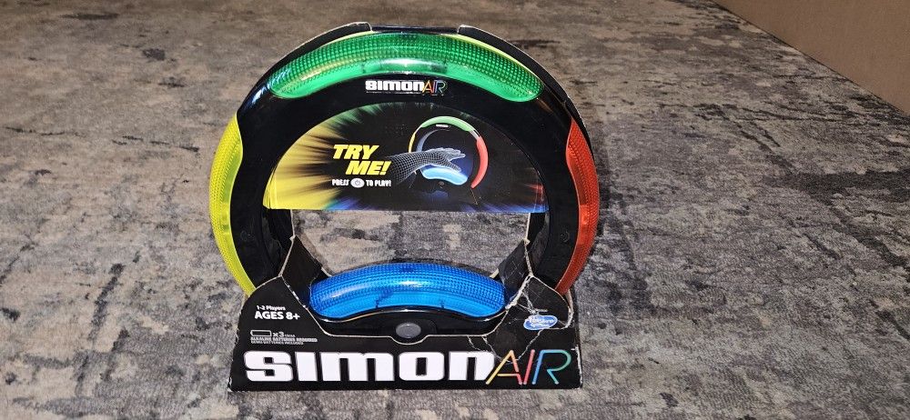 Simon Air by HASBRO Gaming Touchless Electronic Memory Game Brand New In Box