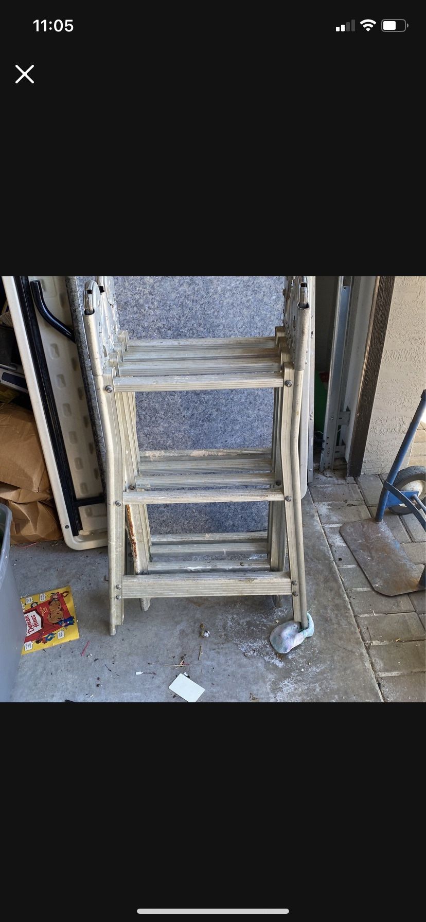 Foldable 6’ Ladder