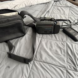  Panasonic Palmcorder IQ PV-IQ504A  Bundle w Bag Charger Manual Cords Mint
