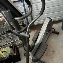 Pro Form Elliptical 