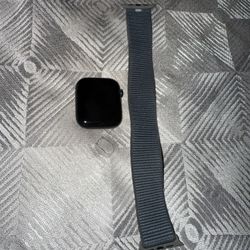 Apple Watch Series 8 