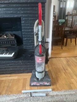Dirt Devil Vacuum-Used Once