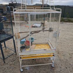 Large Parrot Cage 80$