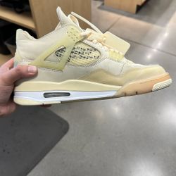 Air Jordan  4 Retro “Sail x Off White” 