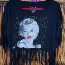 MARILYN MONROE FRINGE T-SHIRT! Size Medium (7-9)