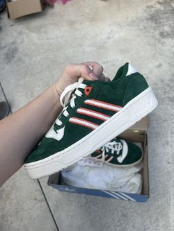 Adidas UM Sneakers - Special Edition