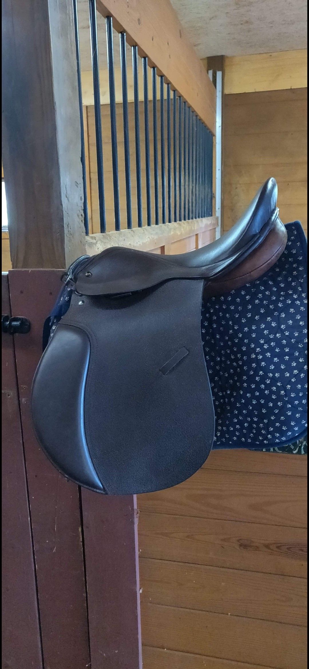 English saddle