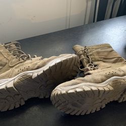 Army Boots 